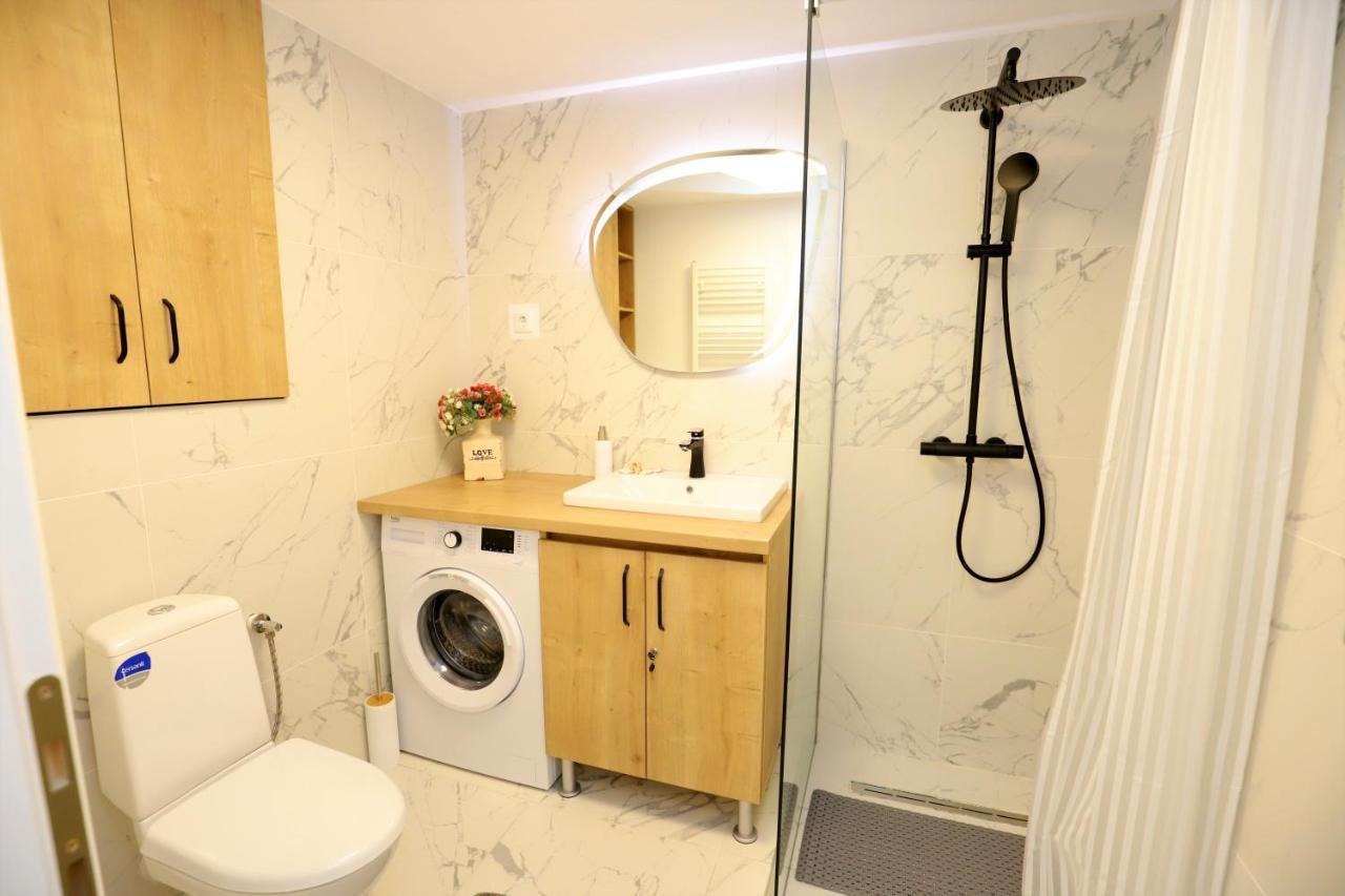 Apartament Central "Casa D'Alba" Алба Юлия Екстериор снимка